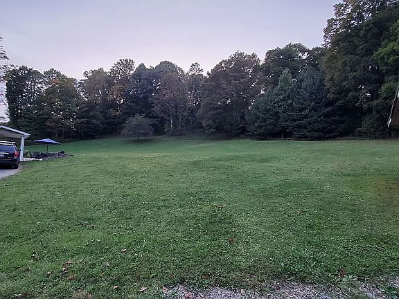 5th image of 164 Martina Ln