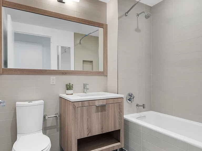42-10 27th St #16F — Photo 10