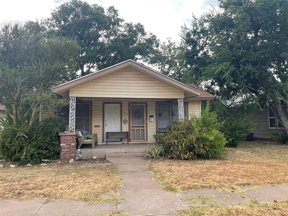 1st image of 1318 Poplar St