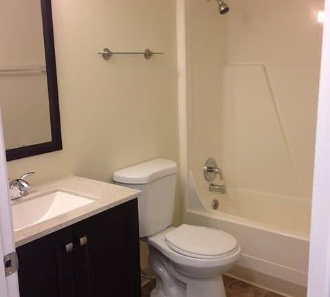 2nd image of 248 Waterbury Ct