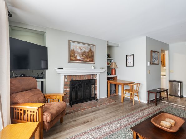 205 Mountainside Dr #51, Warren, VT 05674