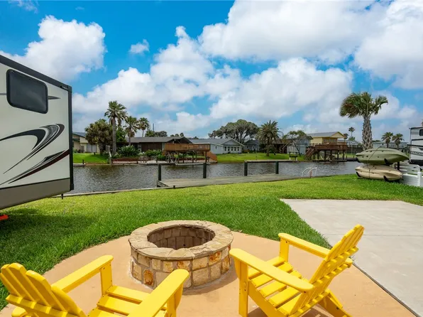 101 Caribbean Dr #11, Corpus Christi, TX 78418