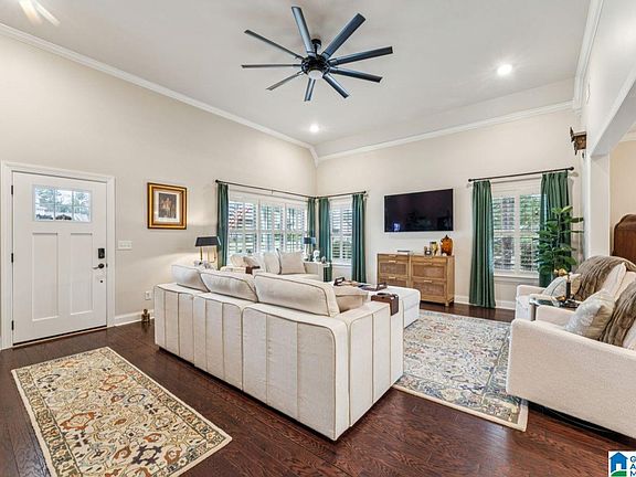 4th image of 4560 Shady Grove Ln