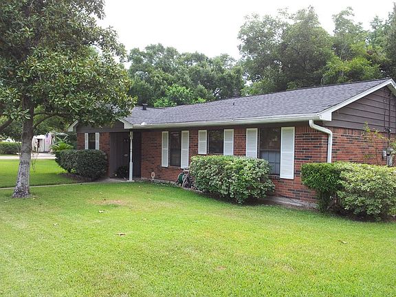 4th image of 1739 Pecan Ln