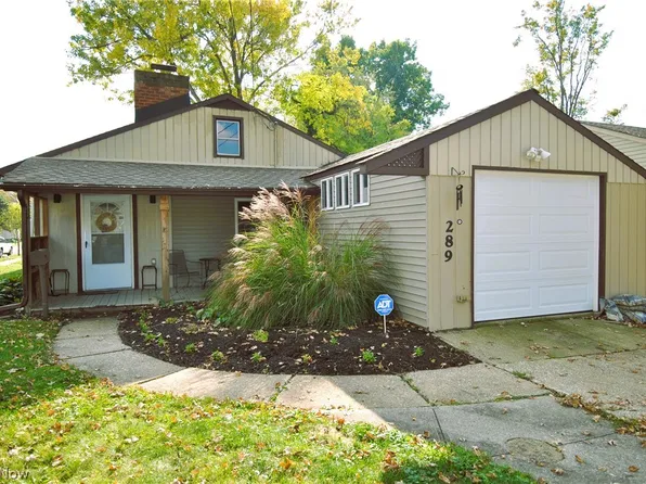 289 Race St, Berea, OH 44017