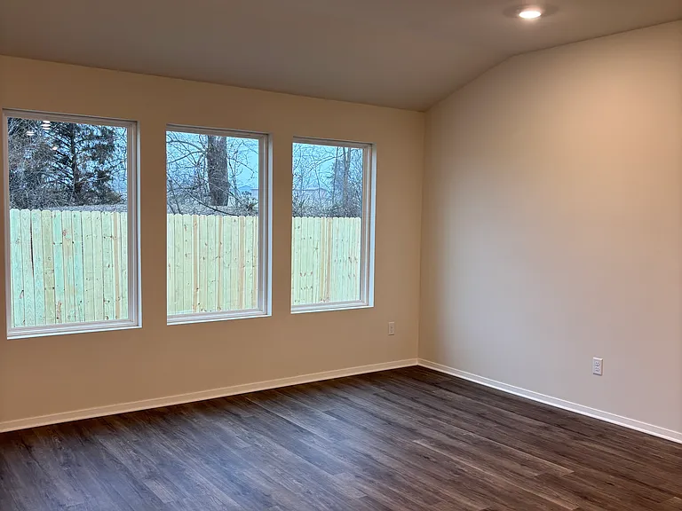 6605 Vandergriff St — Photo 5