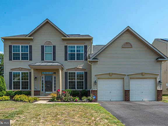 2nd image of 5714 Deer Pond Ln