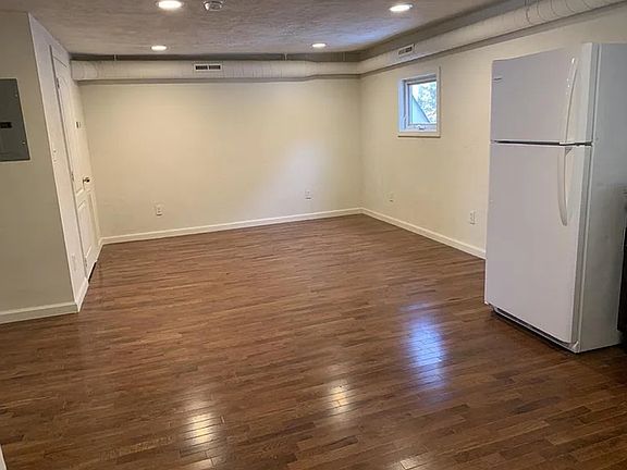 2nd image of 5502 Black St Floor 3