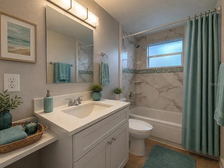 514 Winham St — Photo 11