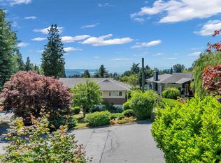 468 Saville Cres, North Vancouver, BC V7N 3B1