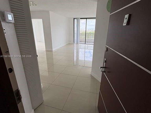 2nd image of 3300 NE 191st St APT 801
