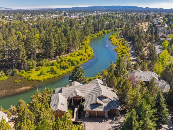 247 NW Scenic Heights Dr, Bend, OR 97703