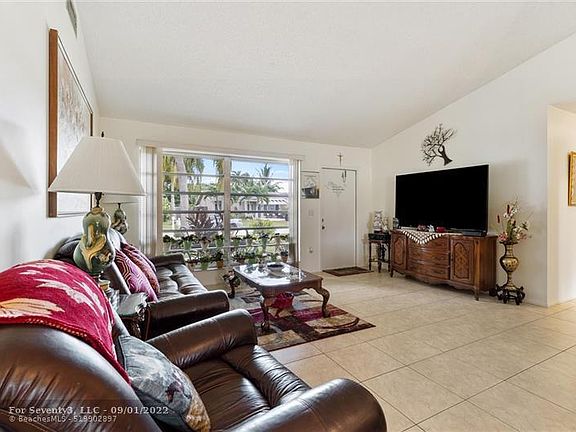 5th image of 11820 NW 36th Pl