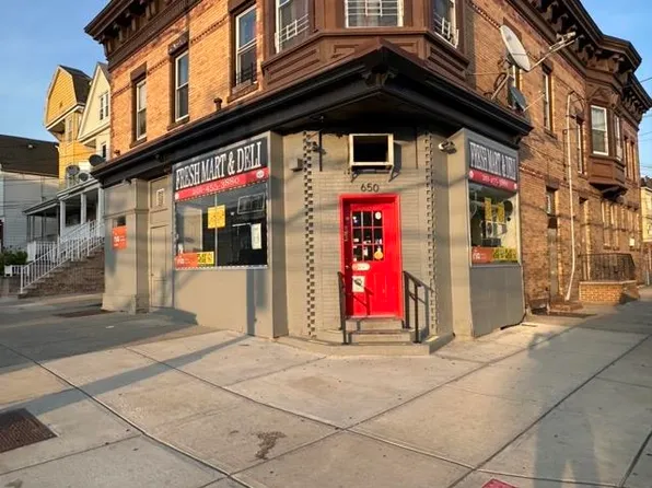 650 Kennedy Boulevard image 21 of 24