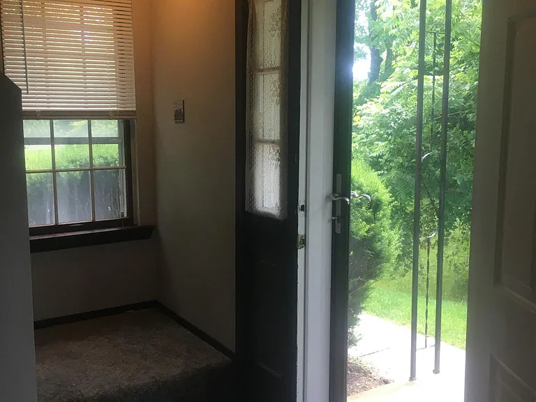 1101 Teaberry Ln — Photo 15