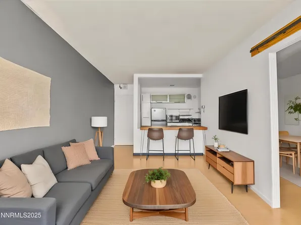 280 Island Ave APT 1001, Reno, NV 89501