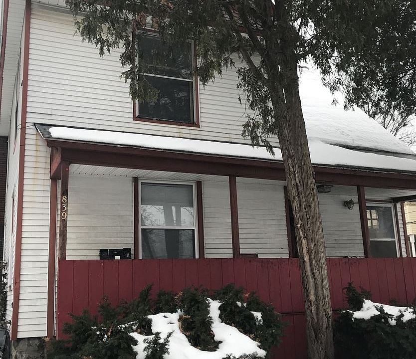 1st image of 839 Turner Ave NW