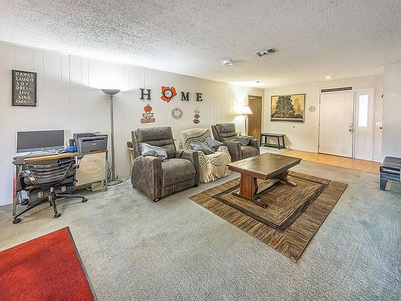 4th image of 9104 Belton Dr