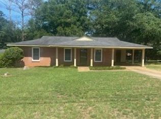 205 Briarwood Dr, Enterprise, AL 36330