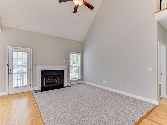 5th image of 4116 Chastain Dr