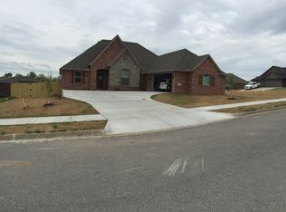 6313 SW Well Rd, Bentonville, AR 72712