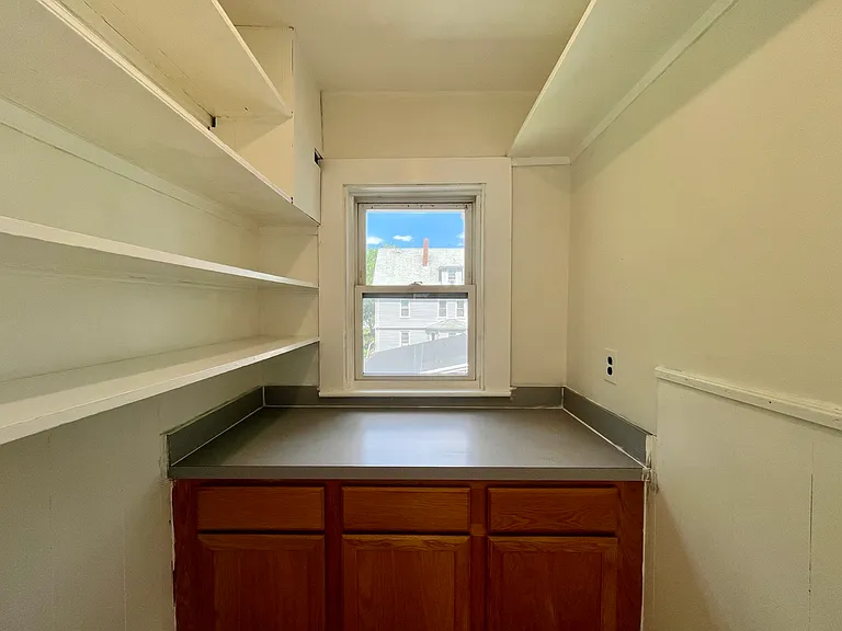 187 Holbrook Rd #2A — Photo 18