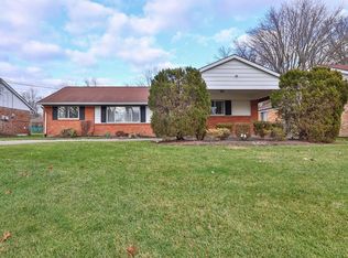 458 Ballyclare Ter, Cincinnati, OH 45240