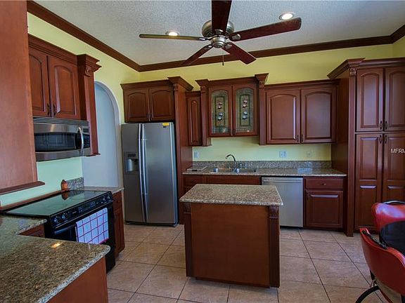 5th image of 1295 S Lake Roy Dr SE