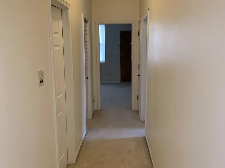 3138 N Clifton Ave #3 — Photo 36