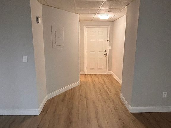 4th image of 2 Pleasant St APT 11