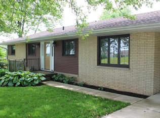 N3225 Center St, Lake Geneva, WI 53147