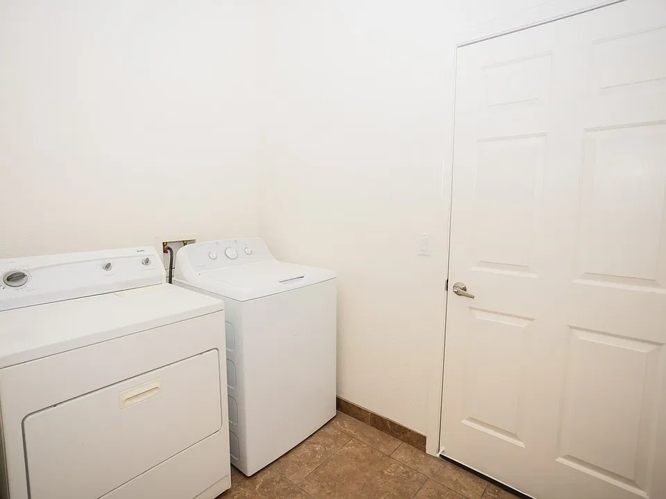 413 Noland Ct
