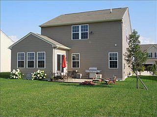 3rd image of 1821 Village Ln