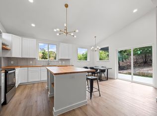 173 Kahalulu Dr, Bastrop, TX 78602