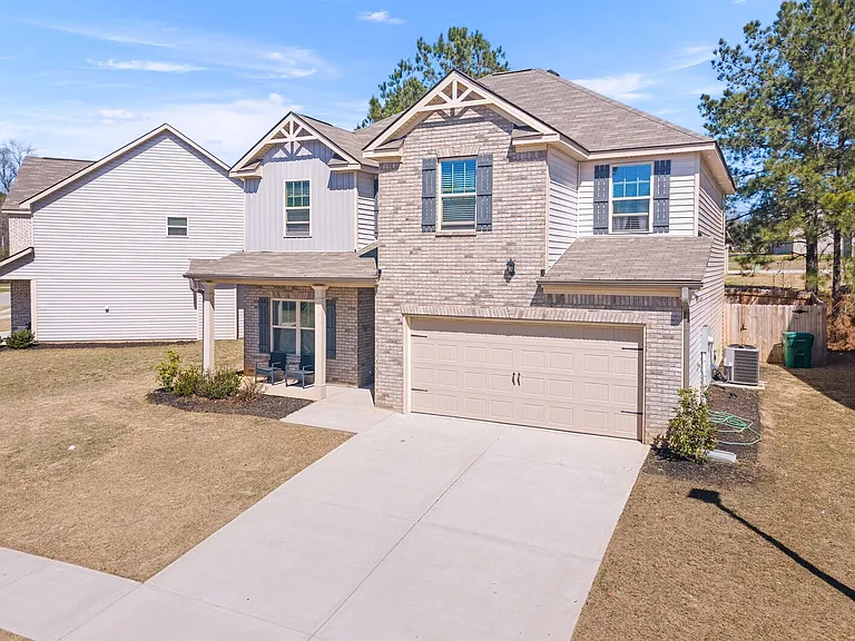 101 Katsura Way — Photo 6