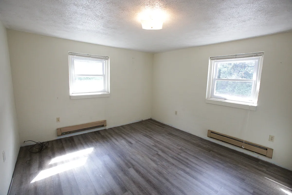 Building Photo - 1417 State Highway 105 Byp #9