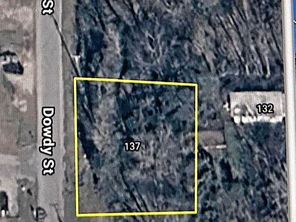 2nd image of 137 Dowdy St