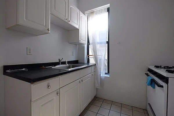 Rented by Keller Williams NYC | media 30