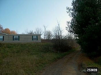 253039X-13.jpg