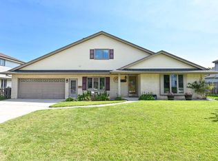 850 6th Ave, Grafton, WI 53024