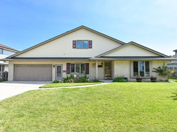 850 6th AVENUE, Grafton, WI 53024