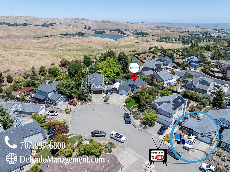 746 Tulip Ct — Photo 44