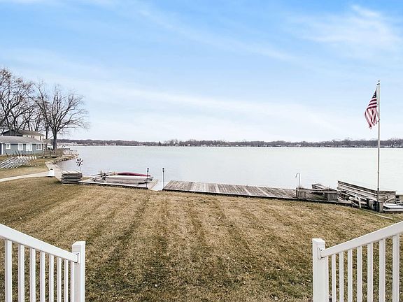 4th image of 51134 N Shore Dr