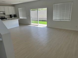 4390 Peressini St, Las Vegas, NV 89147