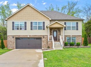 3457 Bradfield Dr, Clarksville, TN 37042