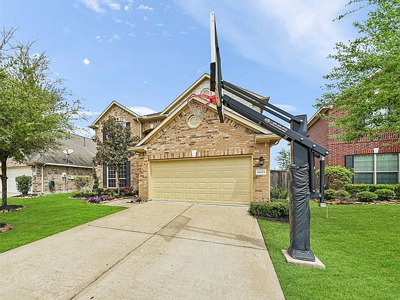 3rd image of 24323 Stanwick Crossing Ln