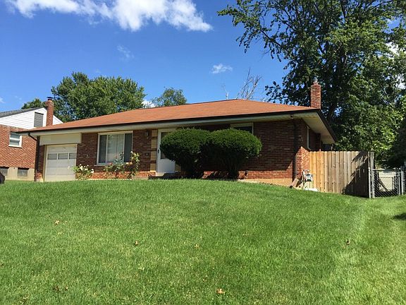 3rd image of 10112 Shapfield Ln
