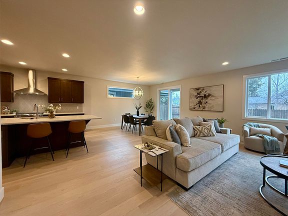 3rd image of 61409 SE Daybreak Ct Lot 2