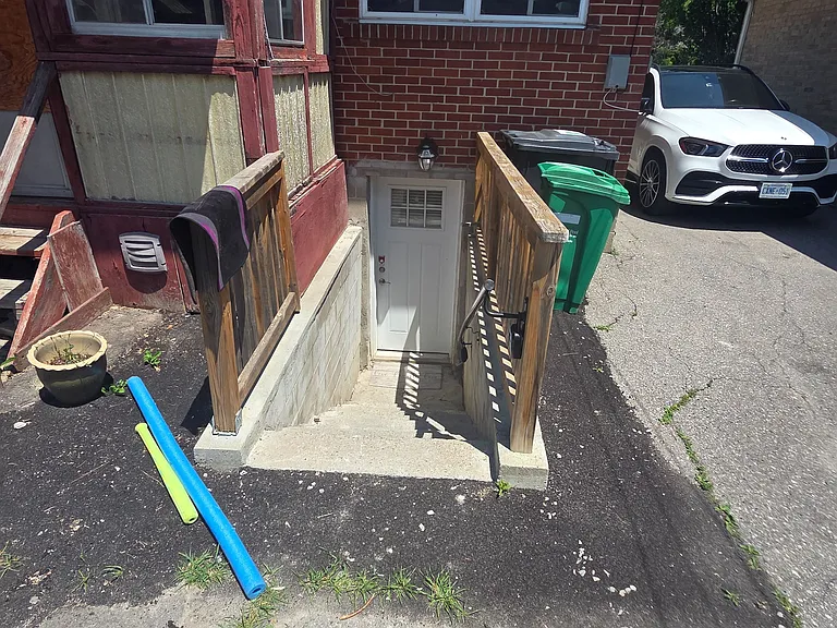 6 Sterne Ave — Photo 6