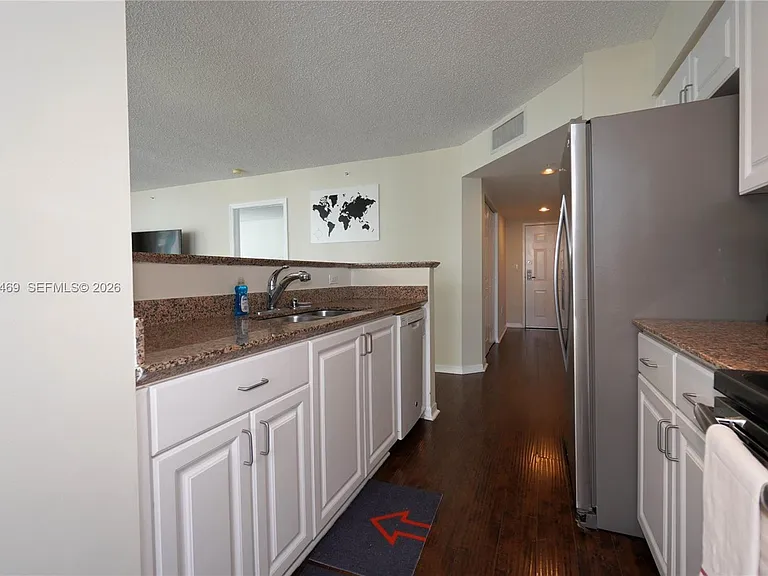 1155 Brickell Bay Dr #3301 — Photo 11